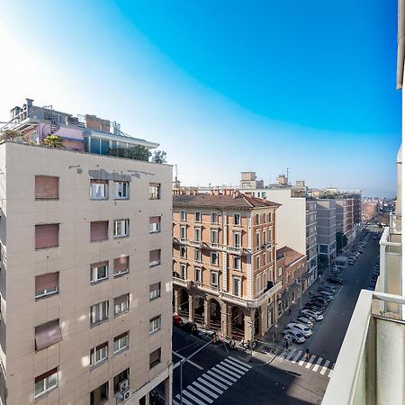 La Camera Bologna-Stazione Affittaly Rooms מראה חיצוני תמונה