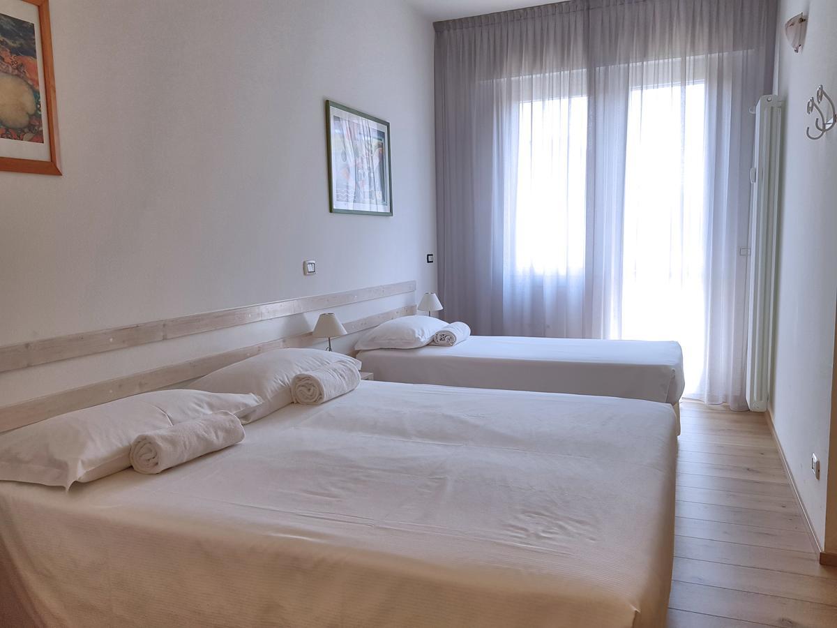 La Camera Bologna-Stazione Affittaly Rooms מראה חיצוני תמונה