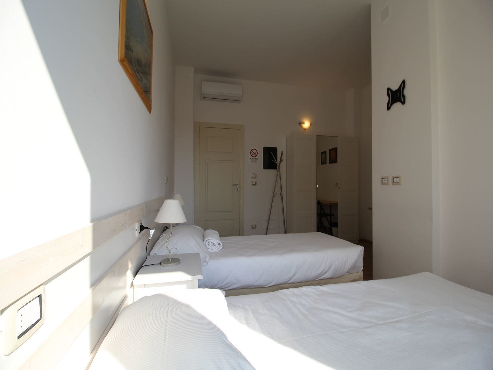 La Camera Bologna-Stazione Affittaly Rooms מראה חיצוני תמונה